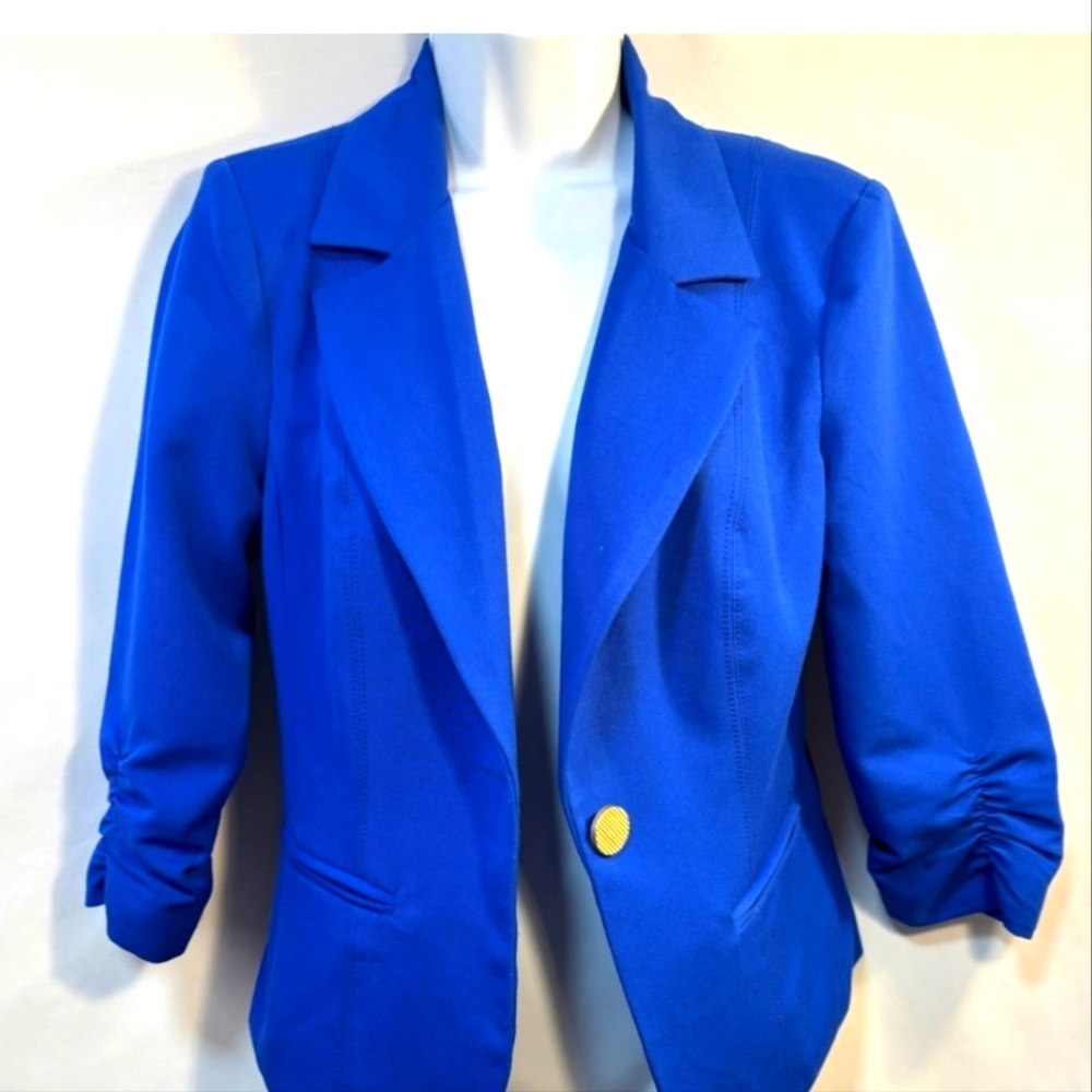 XOXO Women’s Royal Blue Blazer